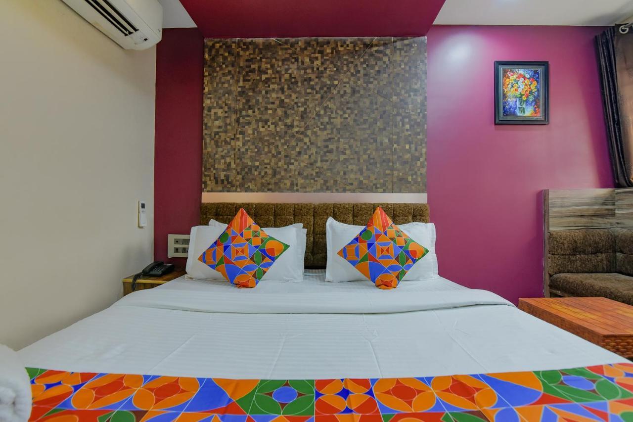 Fabhotel Middleton Desire - Nr Niladri Vihar Square Bhubaneswar Dış mekan fotoğraf