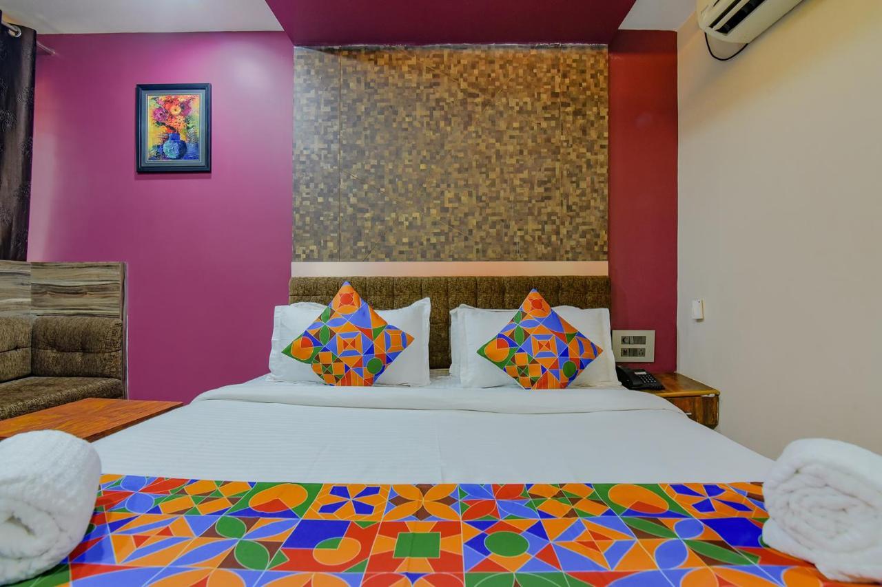 Fabhotel Middleton Desire - Nr Niladri Vihar Square Bhubaneswar Dış mekan fotoğraf